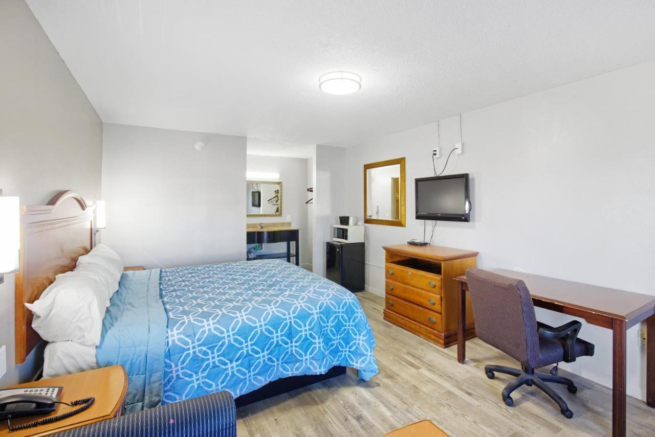 Adams Inn Dothan Eksteriør billede